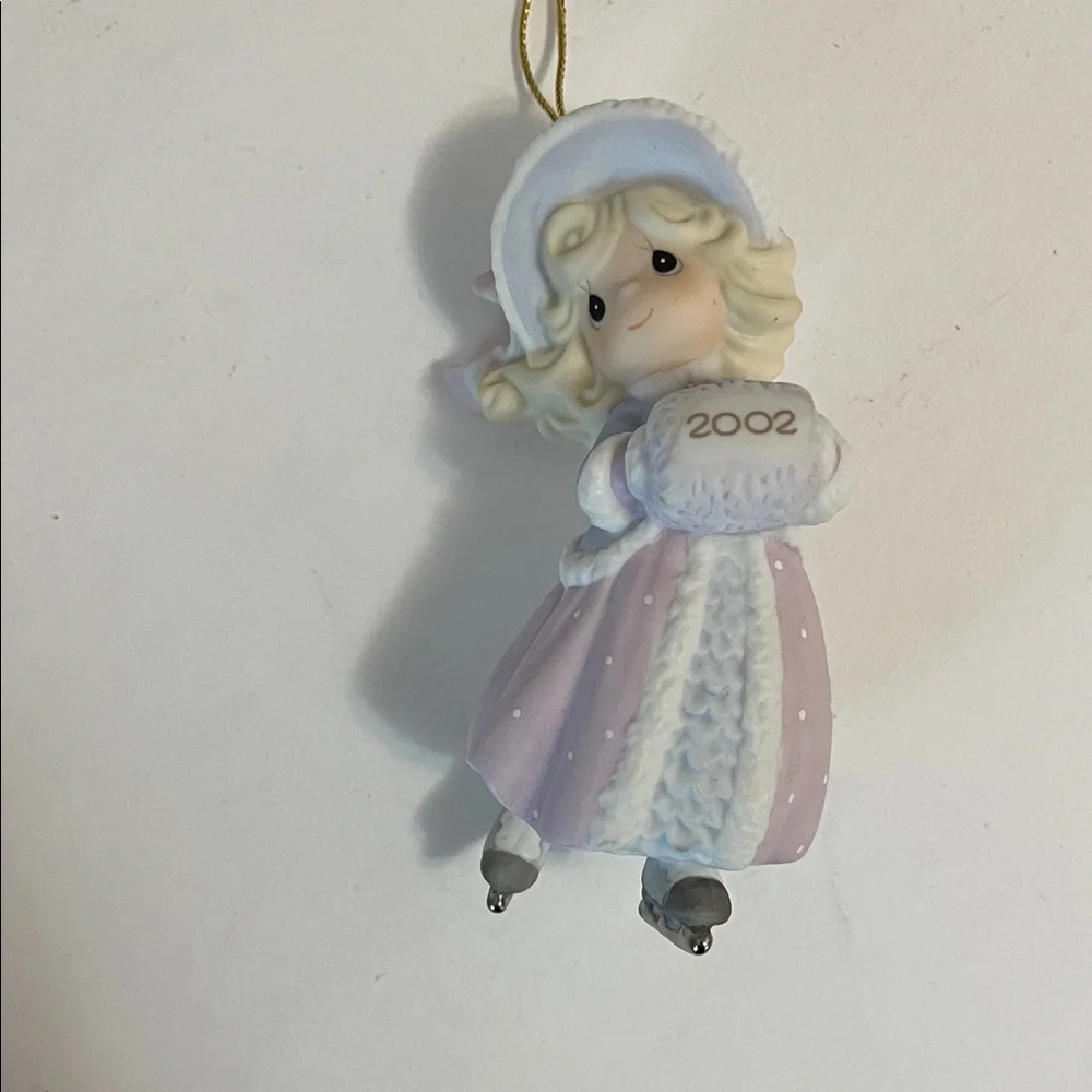 Precious Moments Ornament May Your Holiday Sparkle With Joy 2002 Girl Skating